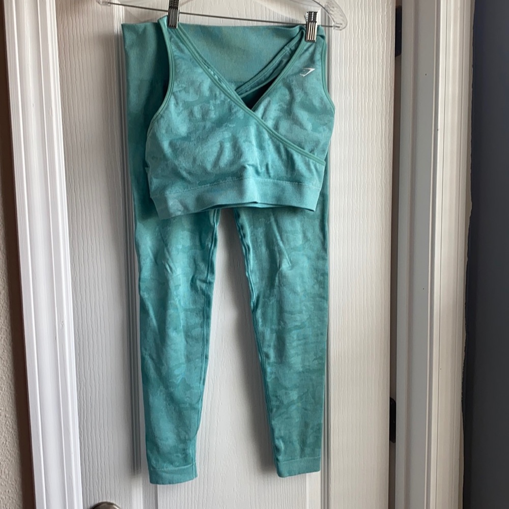 Blue adapt seamless camo gymshark